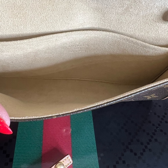 LOUIS VUITTON MONOGRAM TWIN POCHETTE BELT BAG - Picture 10 of 10